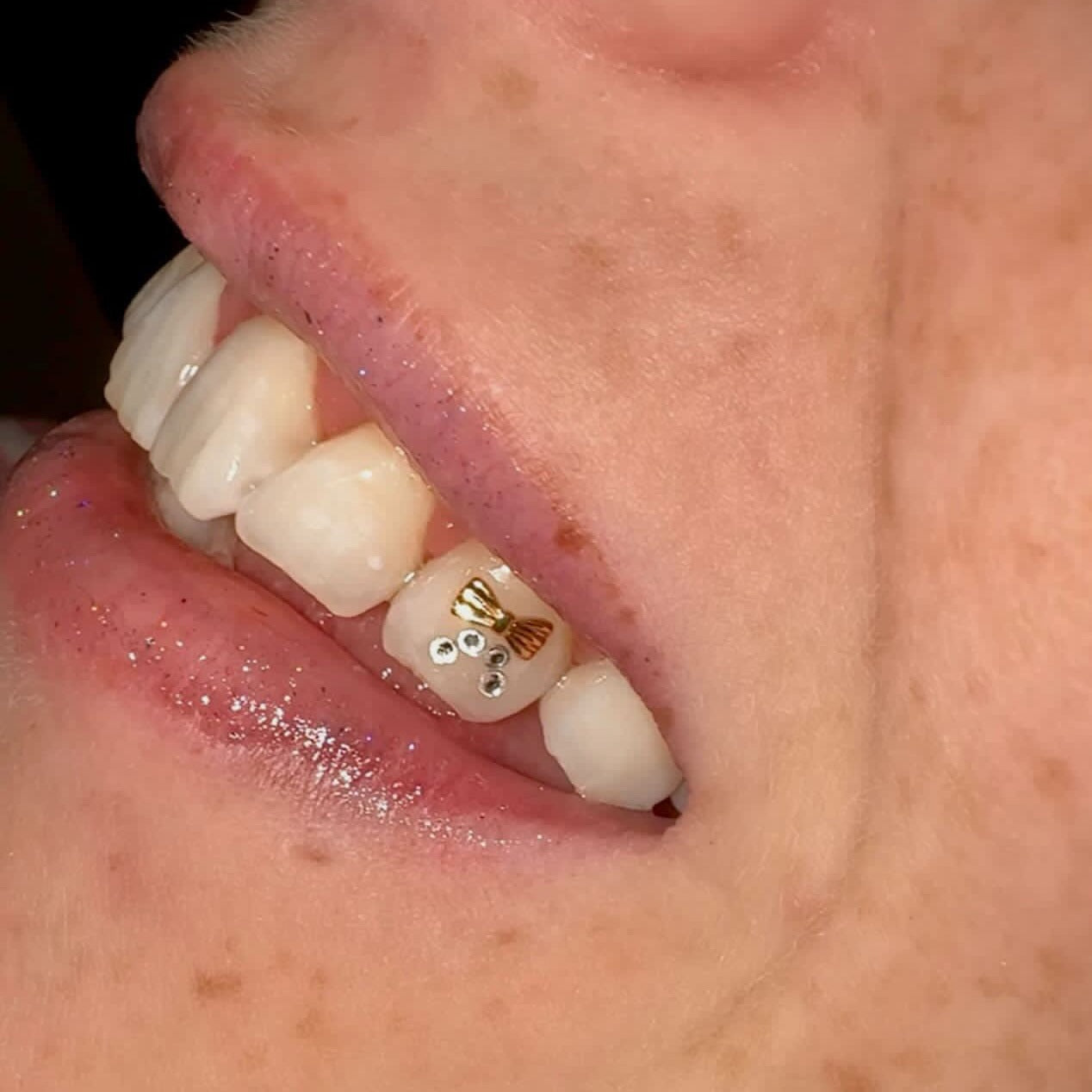 Bow Tie Tooth Charm (Cost Price Clearance)