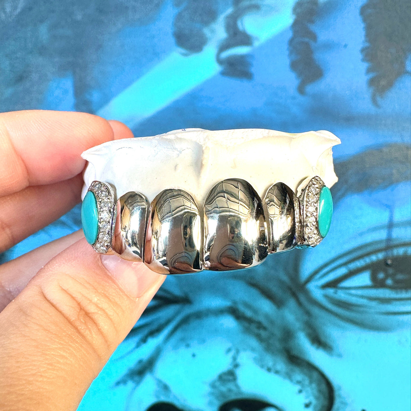 6 Piece Set with Canine Diamond Window & Inlay