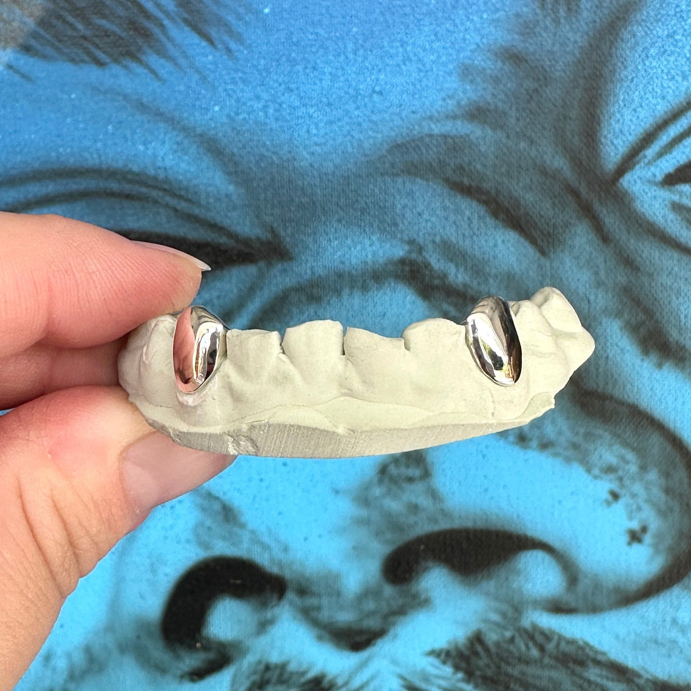 Single Silver Caps - Grillz Australia