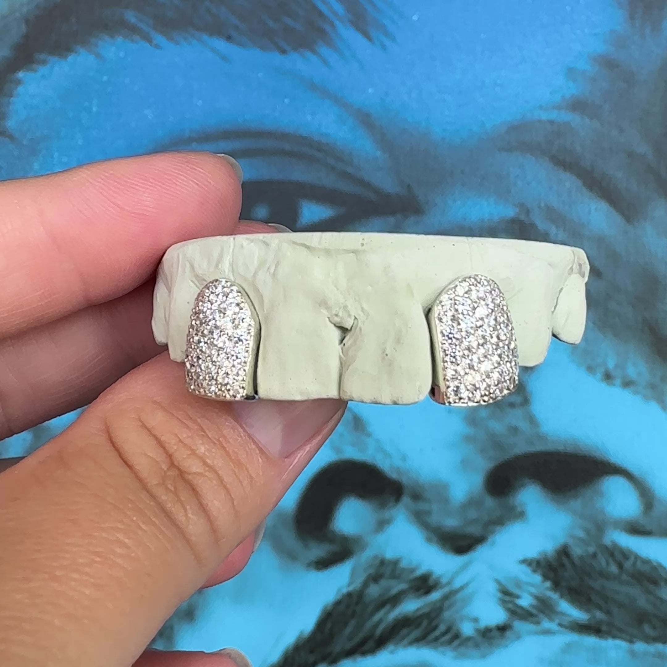 Single Iced Out Diamond Caps - Grillz Australia