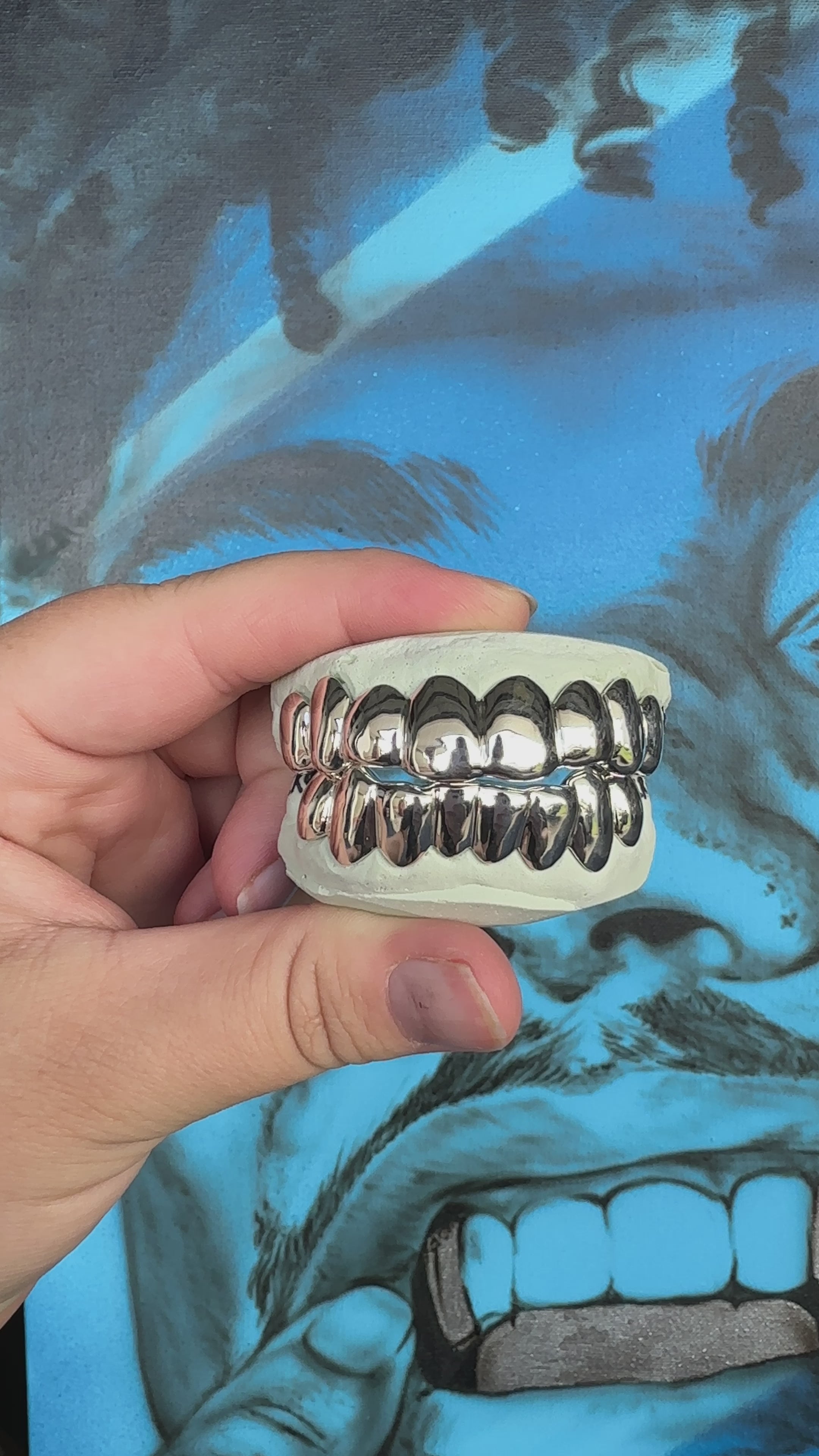 8 Piece Top & Bottom Grillz Set