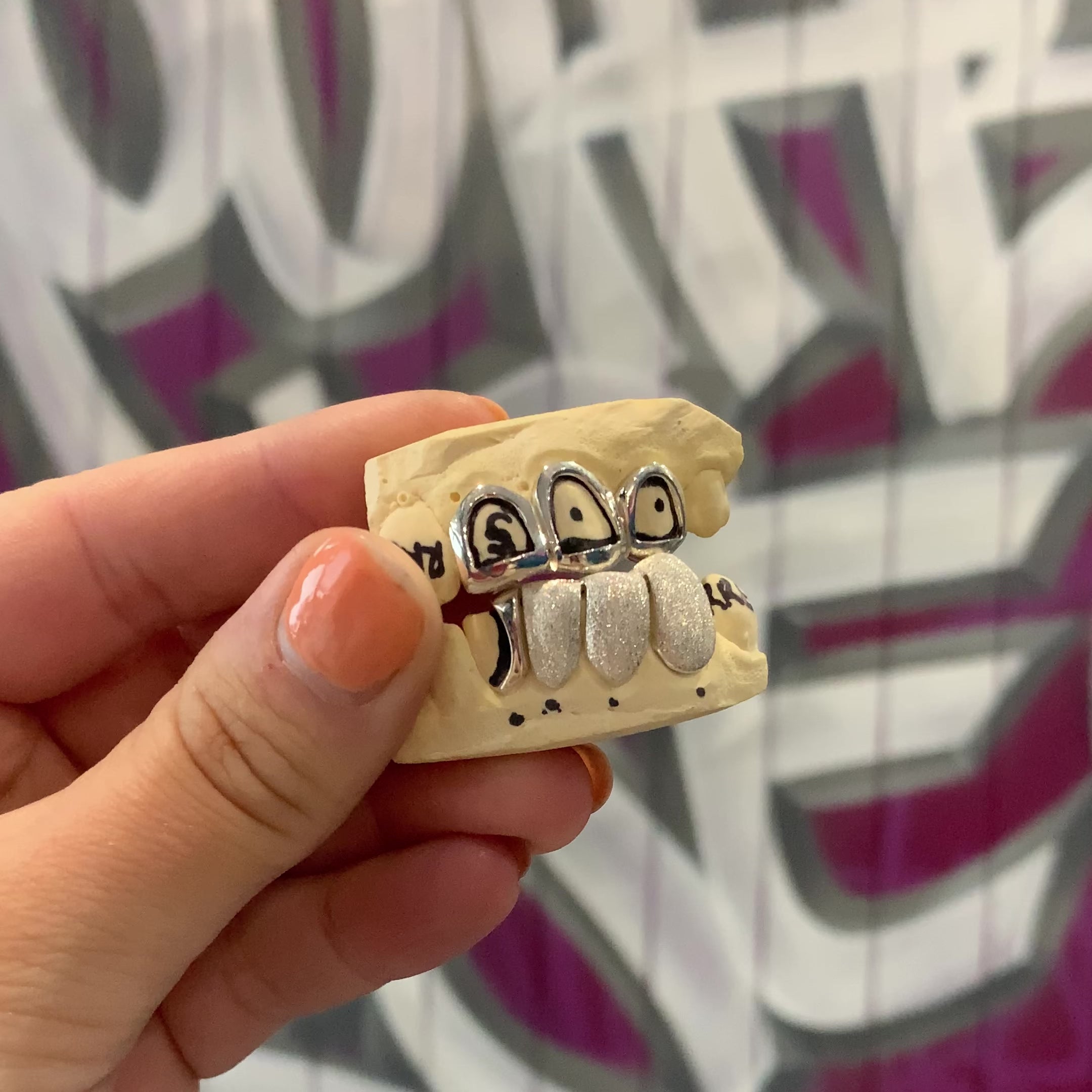 gold grillz, gold grillz aus, gold grillz australia, grillz australia, grills, gold caps, gold teeth, 10k caps, 10k gold grillz, 14k gold grillz, 18k gold grillz, how to order grillz, mouth house, mouth house grillz, custom gold grills, custom gold teeth, hip hop grillz, fang grillz, silver grillz, vampire grillz, open face grillz, solid grillz, diamond grillz, iced out teeth, rapper grillz, white gold grillz, rose gold grillz, bottom grillz, top grillz, VVS diamonds, VVS grillz, permanent gold crowns
